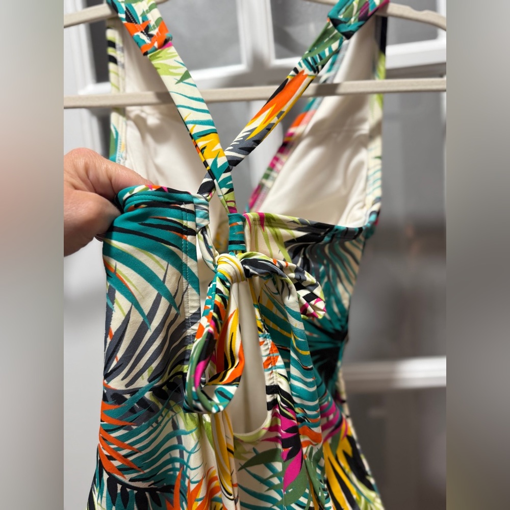 NWOT Shade & Shore Women's Plunge Ring Detail Swimsuit-Multi Tropical Print - Picture 11 of 13